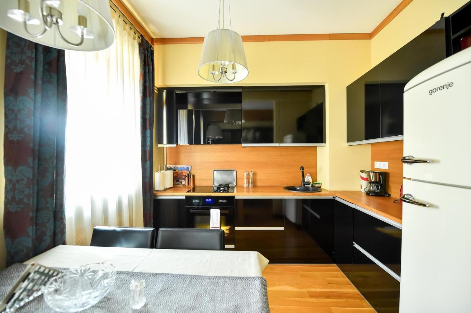 Luxury Apartment Braşov Eksteriør bilde